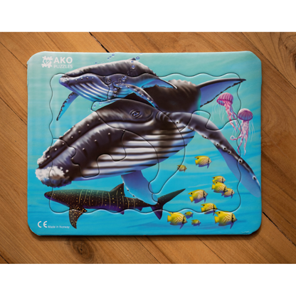 Whale puzzle (5-piece / 8-piece)